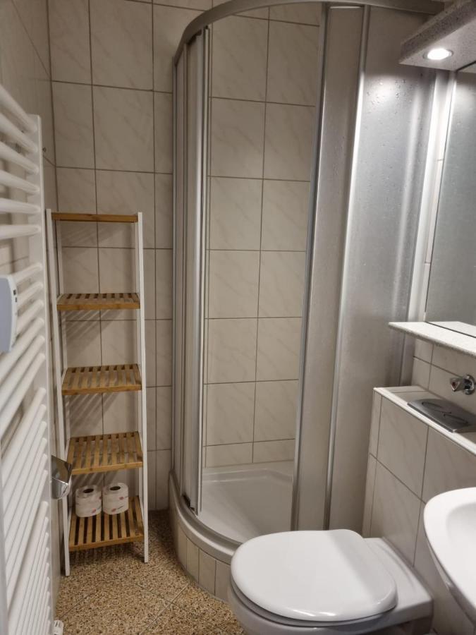 B515 Schoene Und Einladende Ferienwohnung In Schoener Umgebung ลาห์นชไตน์ ภายนอก รูปภาพ